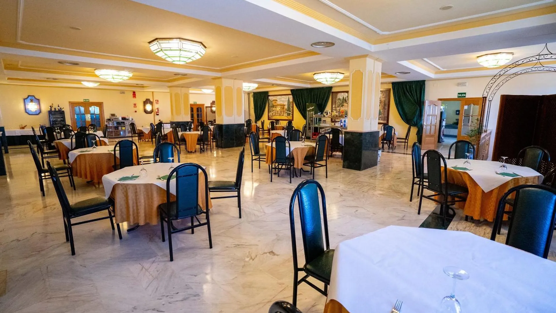 Villa De Gor Hotel