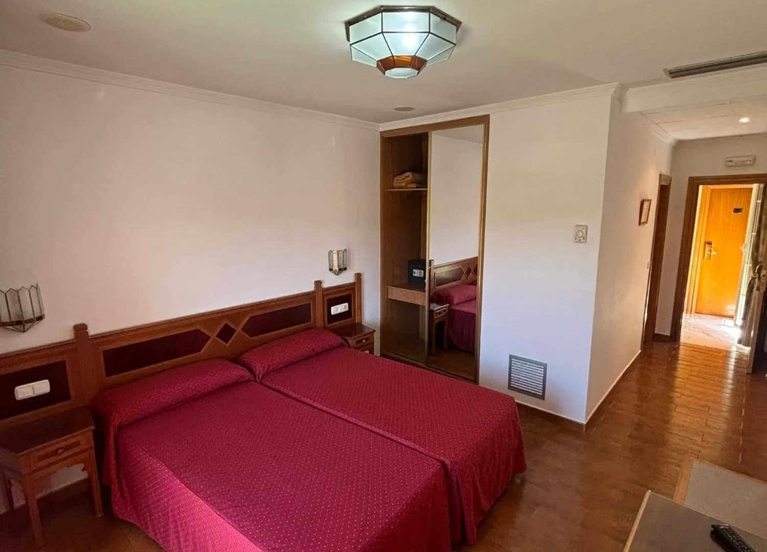 Hotel Villa De Gor